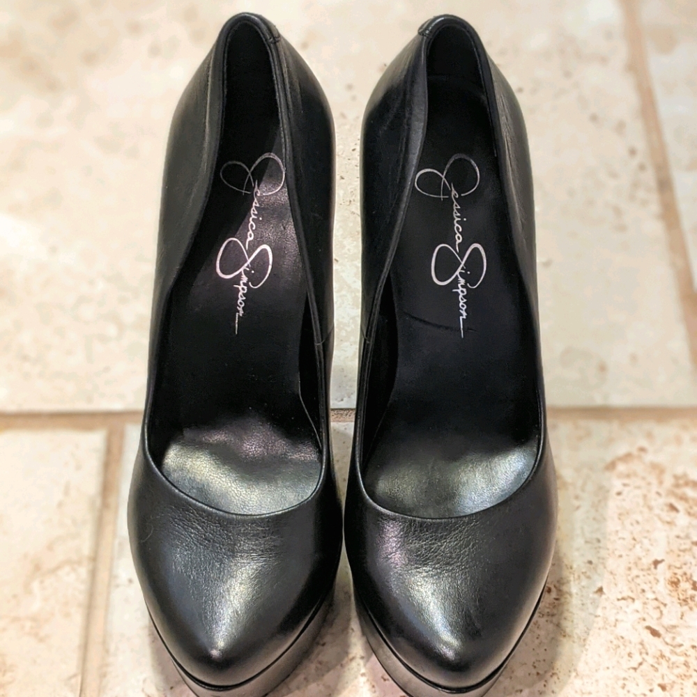 Jessica Simpson Waleo Platform Heels